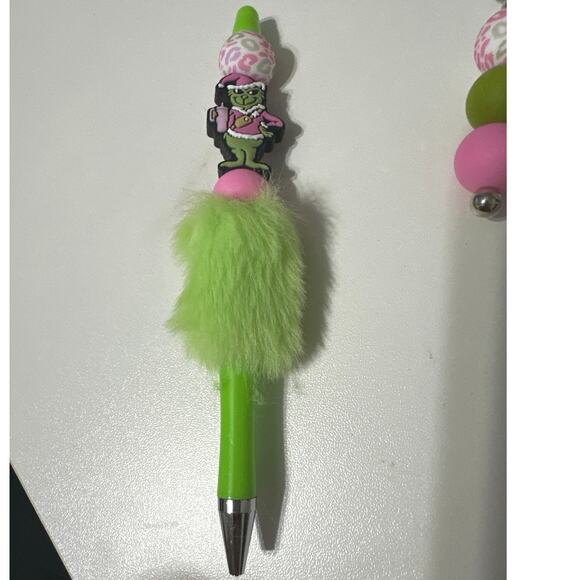 Scrooge pen charm 4 Piece Set Ink pen, badge holder, cell phone & cup handle NWT - Picture 2 of 7